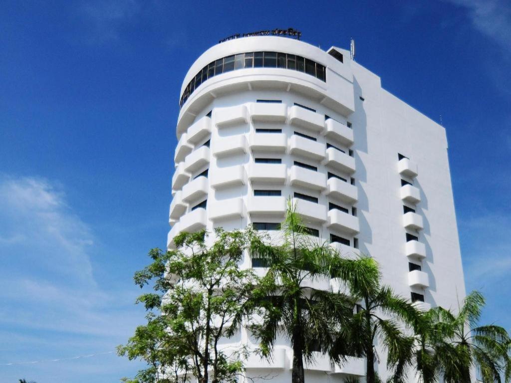 Florida Hotel Хатъяй Экстерьер фото